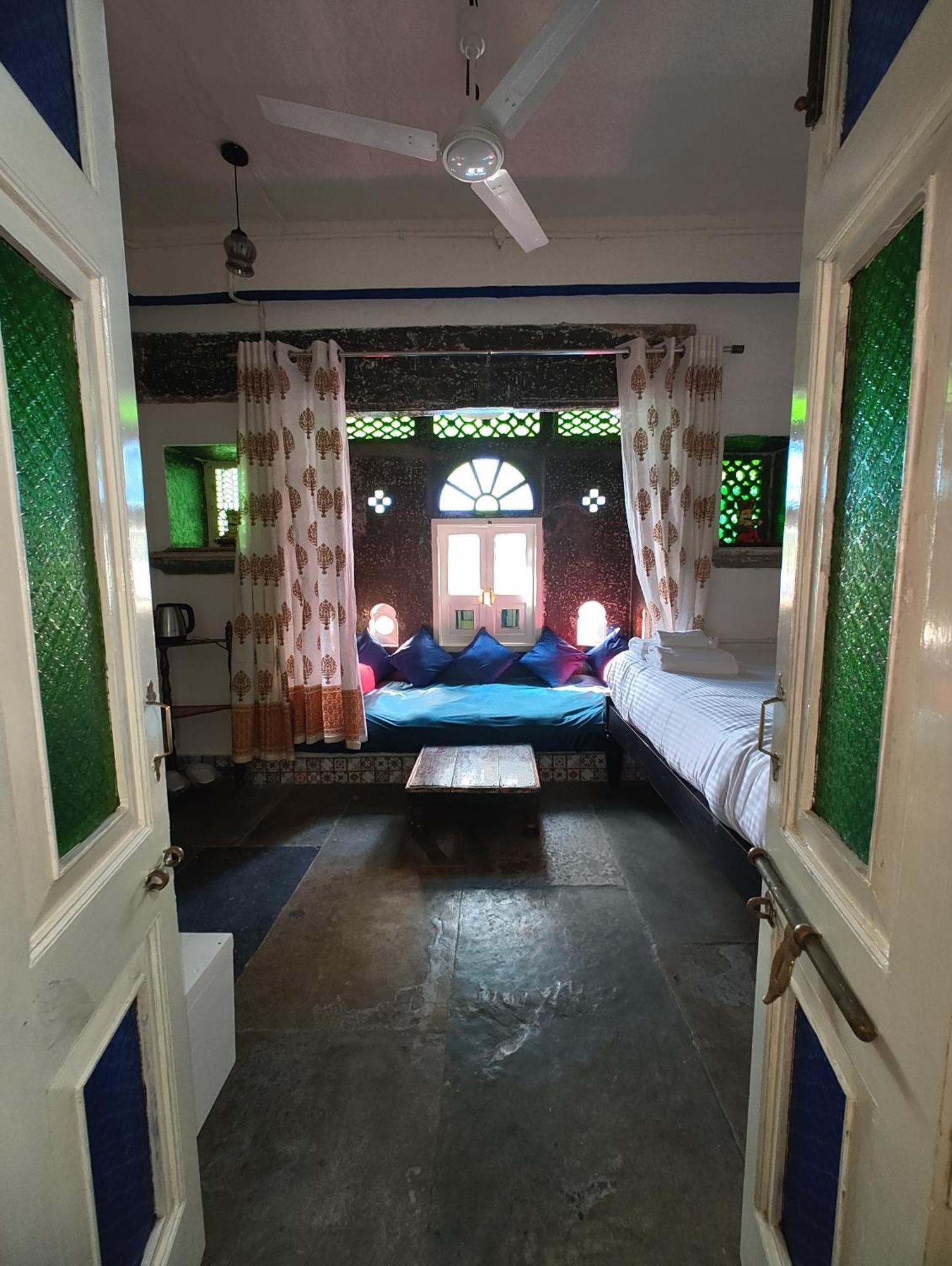 Barefoot Boutique Hotel Udaipur Quarto foto